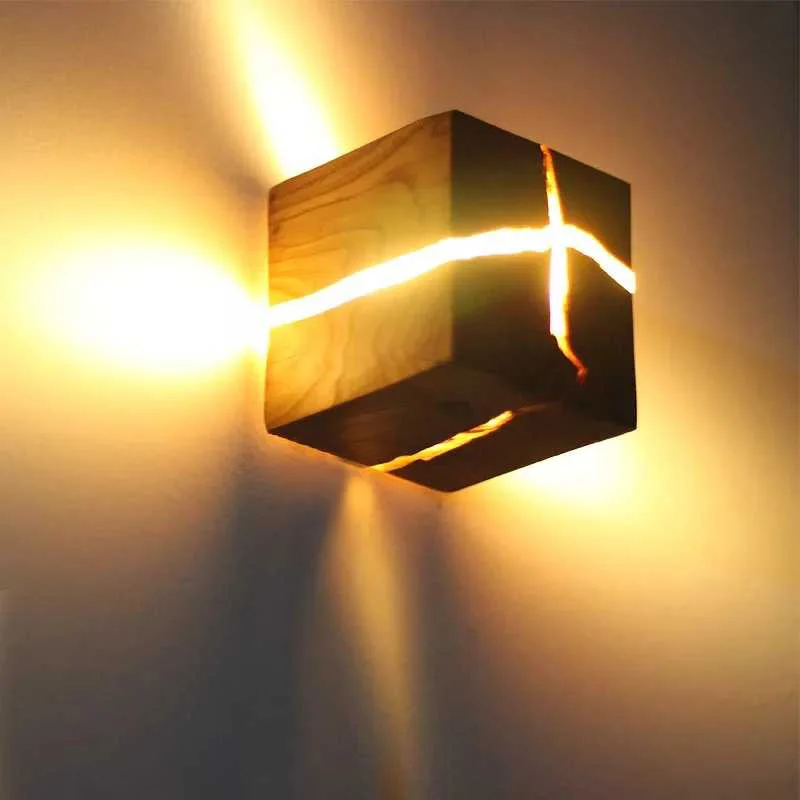 European Style Art Decoration LED Wall Lamp Bedroom Bedside Aisle Indoor Light Fixtures G4 Wood Wall Lamps For Living Room