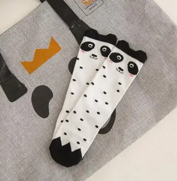 Panda white Для новорожденных и детей ясельного возраста гольфы для маленьких девочек и мальчиков противоскользящие носки с симпатичными рисунками котиков; лисьи гетры для в стиле радуги, для младенцев, теплые длинные носки до колена - Цвет: Panda white