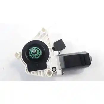 

A61041113 WINDOW MOTOR FRONT RIGHT MERCEDES CLA (W117)