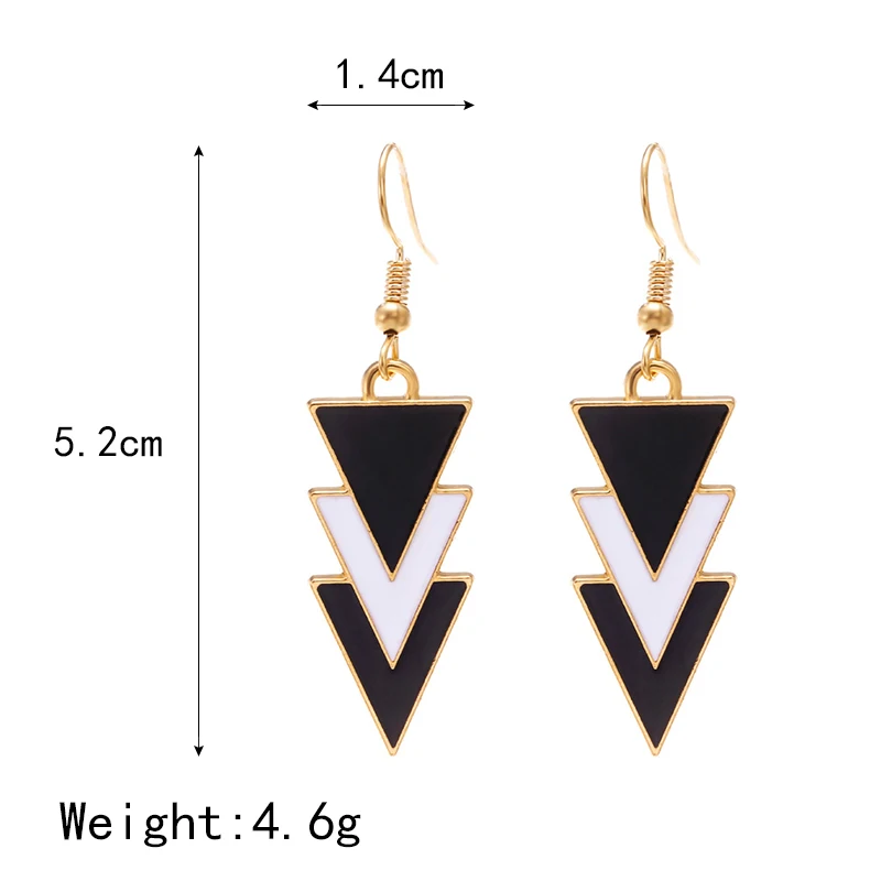 Эффектные серьги в Корейском стиле черные и белые Многослойные треугольные