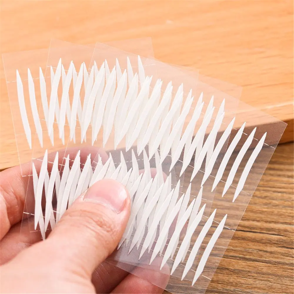 600Pcs Pointed Double-sided Double Eyelid Stickers Big Eye Expand Eyes Transparent Invisible Eyelid Stickers Eye Makeup Tools