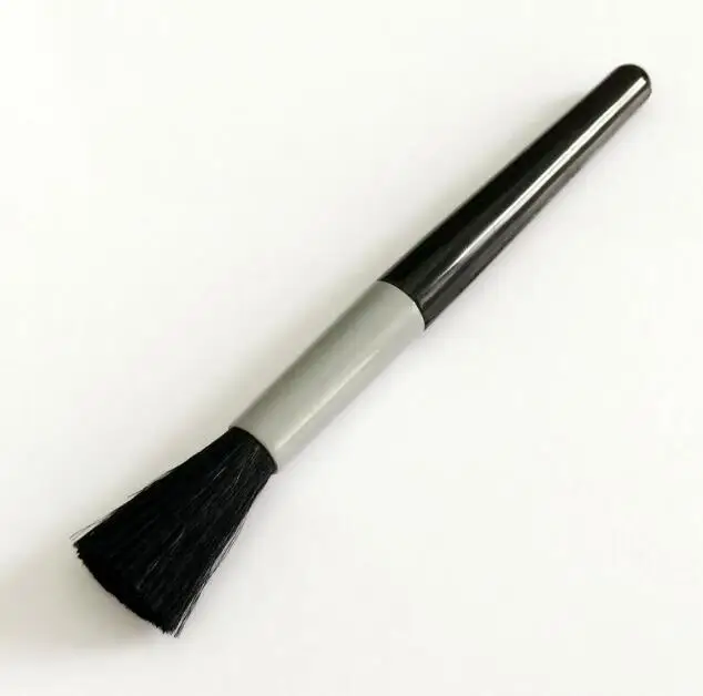 

1 Piece Watch Repair Cleaning Brush Watchmakers Tool W4164