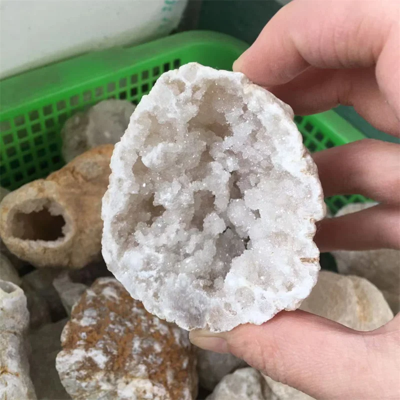 

Natural Stones Quartz Crystal White Agate Geode Healing Reiki Decoration Gemstones