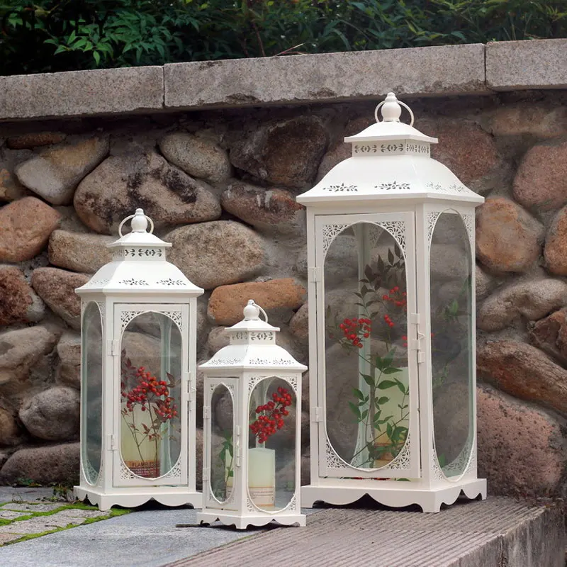 

Retro Iron Wind Lamp Candlestick Lantern Candle Holders Wedding Centerpieces Bougeoir Crystal Centerpieces for Wedding Christmas