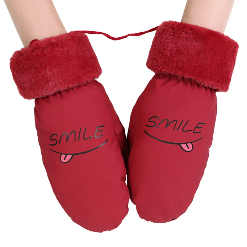 Girls Full Fingers Gloves Ladies Winter Gloves Letters Printed Kawaii Outdoor Warm Fingerless Mittens - Цвет: Красный