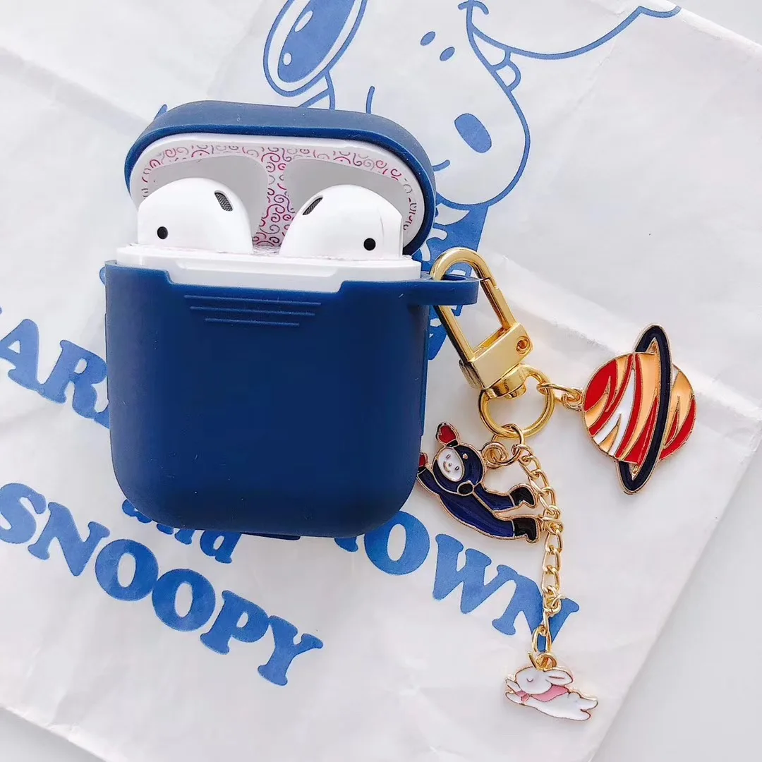 Милый мультяшный защитный чехол для AirPods с клубничной пряжкой, ремешок на запястье, Bluetooth, беспроводные наушники, силиконовая коробка для зарядного устройства - Цвет: Небесно-голубой
