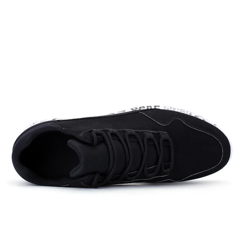 japanese athletic shoes