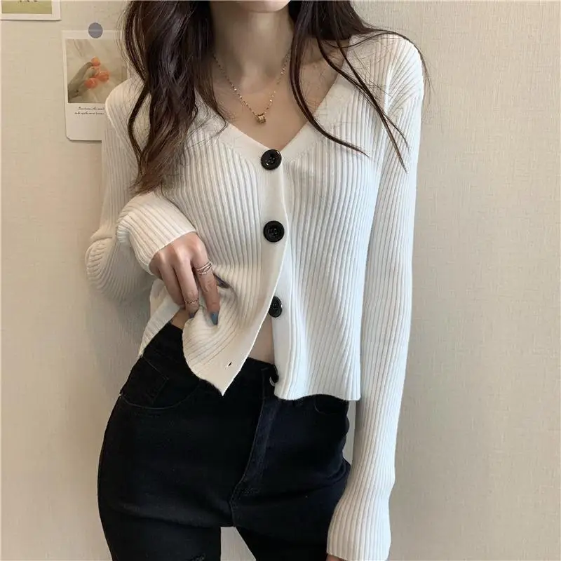 

V-neck Knitted Sweater Women's 2020 Autumn and Winter Solid Color Short All-match Long-Sleeved Button Cardigan Jacket