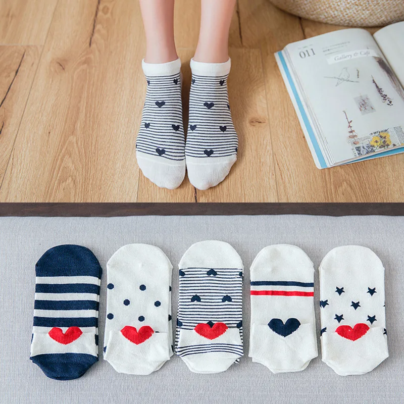 

5 pairs/lot Lovely Girl Heel Love Invisible Boat Heart Pattern Cartoon Socks Women Cute Style Cotton Short Student Sweet Sock