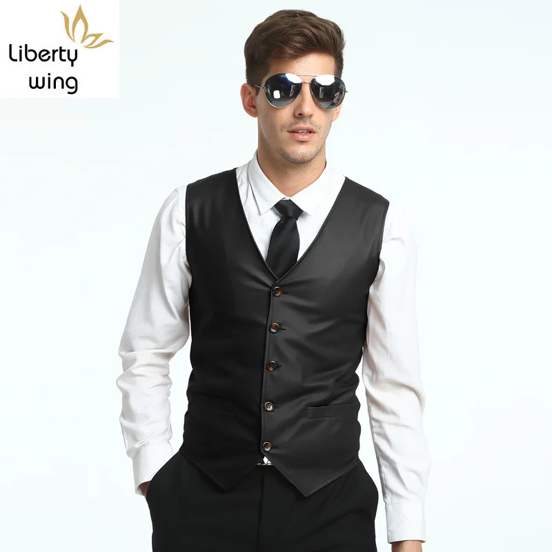 

Новое поступление Летняя мужская жилетка модная обувь из искусственной кожи с v-образной горловиной жилет с воротником для мужчин Slim Fit однобортный Chaleco Hombre размера плюс