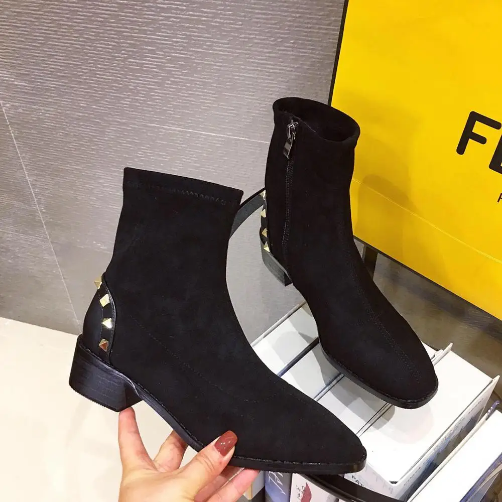 

Elegant Woman Boots Women's Low Shoes Round Toe Leather Booties Luxury Designer Flat Heel Lace Up Ankle 2019 Fashion Ladies