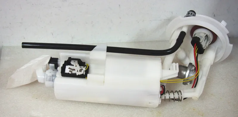 FUEL PUMP MODULE ASSEMBLY 95-96 DODGE NEON 2.0L 95-96 PLYMOUTH NEON 2.0L FUEL PUMP MODULE ASSEMBLY 95-96 DODGE NEON 2.0L 95-96 PLYMOUTH NEON 2.0L