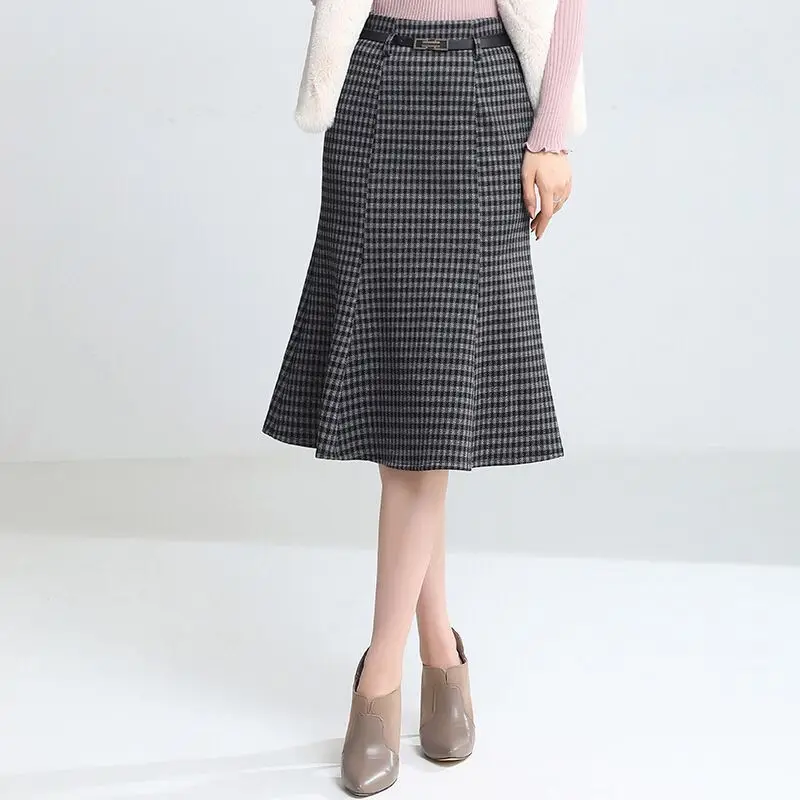 Temperament licht volwassen fishtail rok herfst en winter nieuwe vierkante check slanke rok rok rok rok Temperament licht volwassen fishtail rok herfst en winter nieuwe vierkante check slanke rok rok rok rok