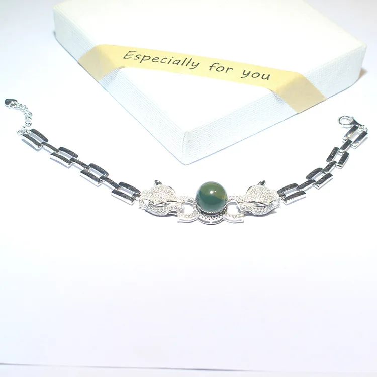 

Blue Amber Leopard Head Bracelets Fashion Popular Delicacy Realistic Micro Pave Import 3A Eight Arrows Zircon