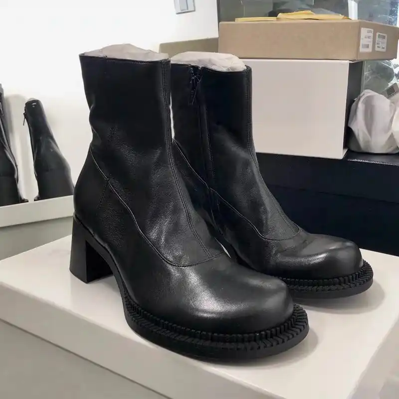 comfortable walking boots