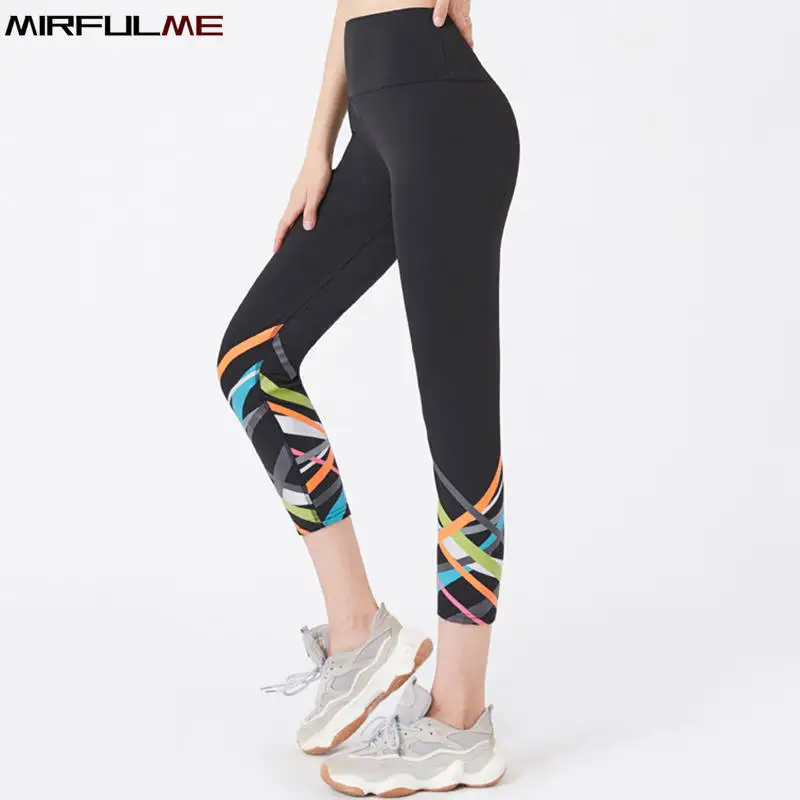 Sport Leggings Women Cropped Yoga Pant Stripe Print Elastic High Waist Capris 3/4 Running Trouser Female Crop Gym Fitness Tights Sport Leggings Women Cropped Yoga Pant Stripe Print Elastic High Waist Capris 3/4 Running Trouser Female Crop Gym Fitness Tights