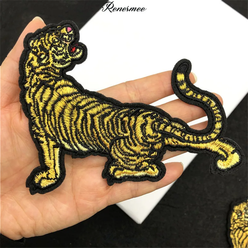 12707240929_892375017