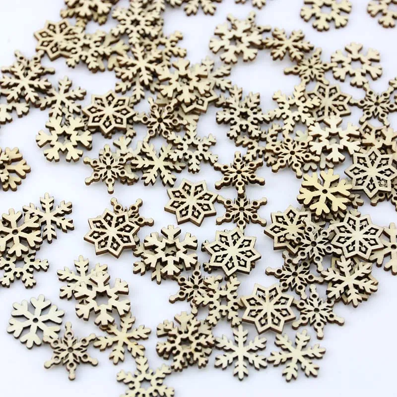(100pcs/pack) 25mm Wooden Shape Snowflakes Mix Christmas Tree Ornaments Pendants Snowflakes New Year Decor For Home