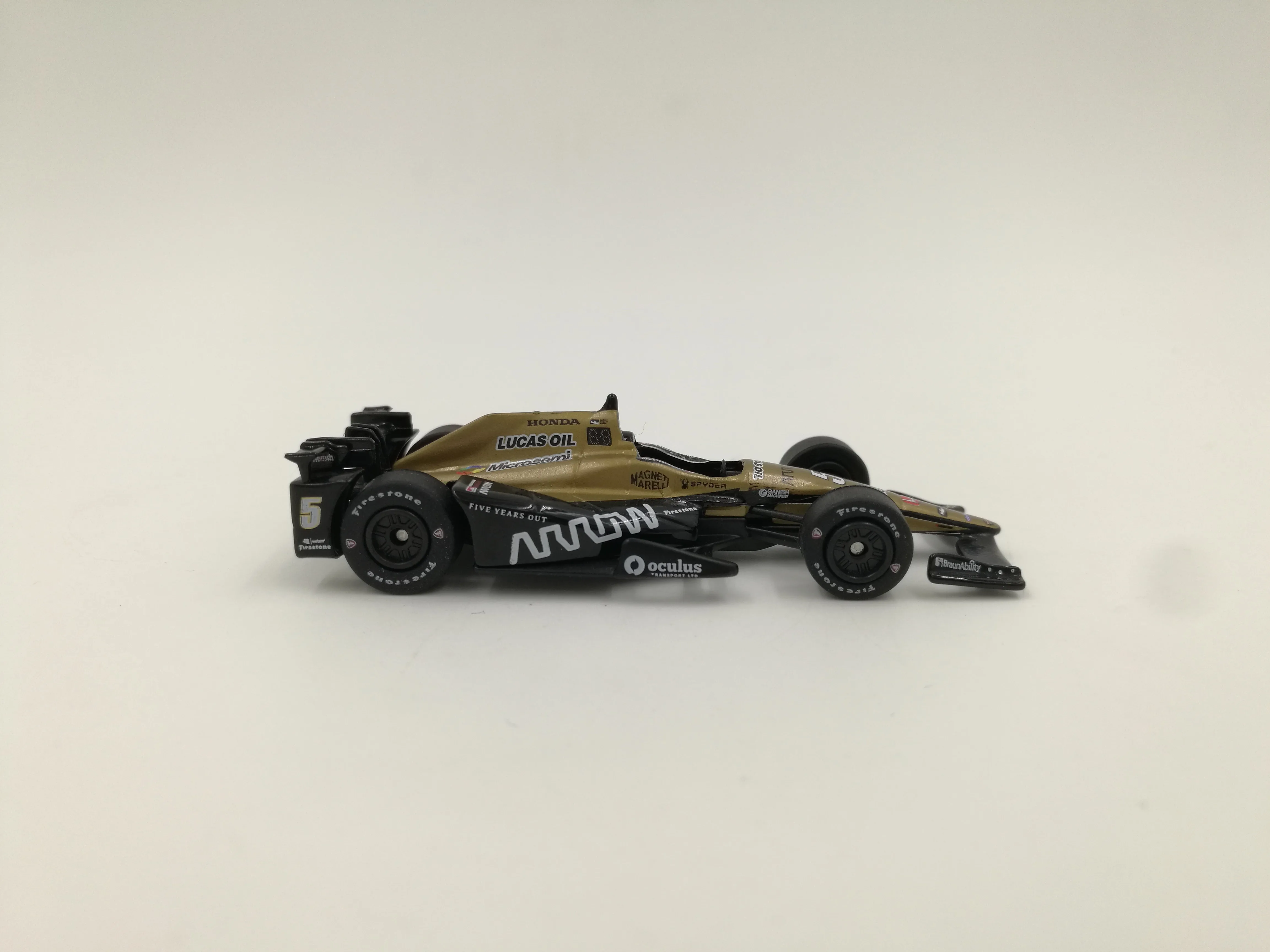 Зеленый свет 1: 64 5 JAMES HINCHCLIFFE Игрушечная машина из сплава игрушки для детей литой модельный автомобиль подарок