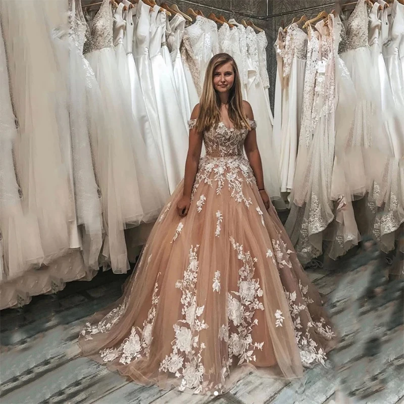 Quinceanera платья 2020 бальное платье для выпускного вечера Кружева Аппликации Тюль