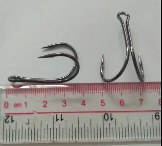 2 hooks