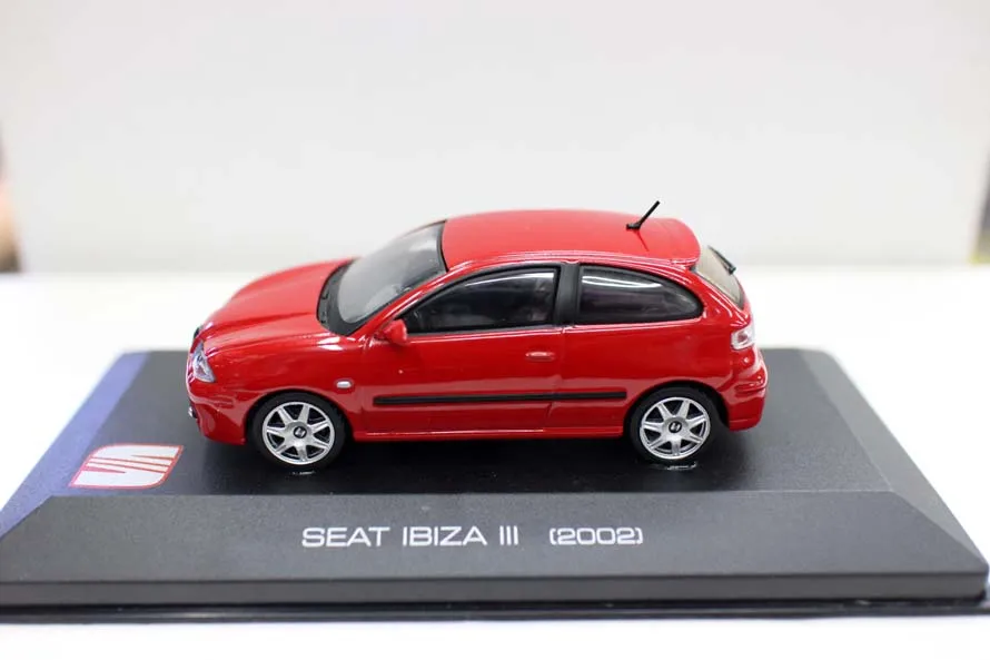 Iх O 1:43 Seat IBIZA 2002 бутик сплава игрушки для детей Детские игрушки модель подарок оригинальная коробка