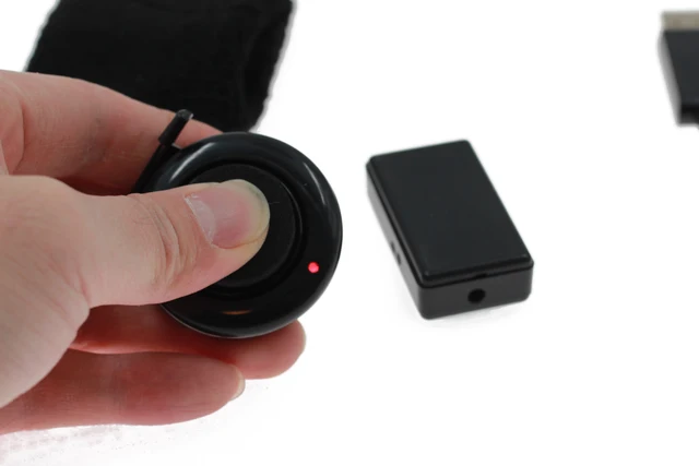 Remote Control/Wired Mini Arm Control Smoke Device Charge Magic Tricks Props Gimmick Flash Magician Stage Close Up Street Magie 2