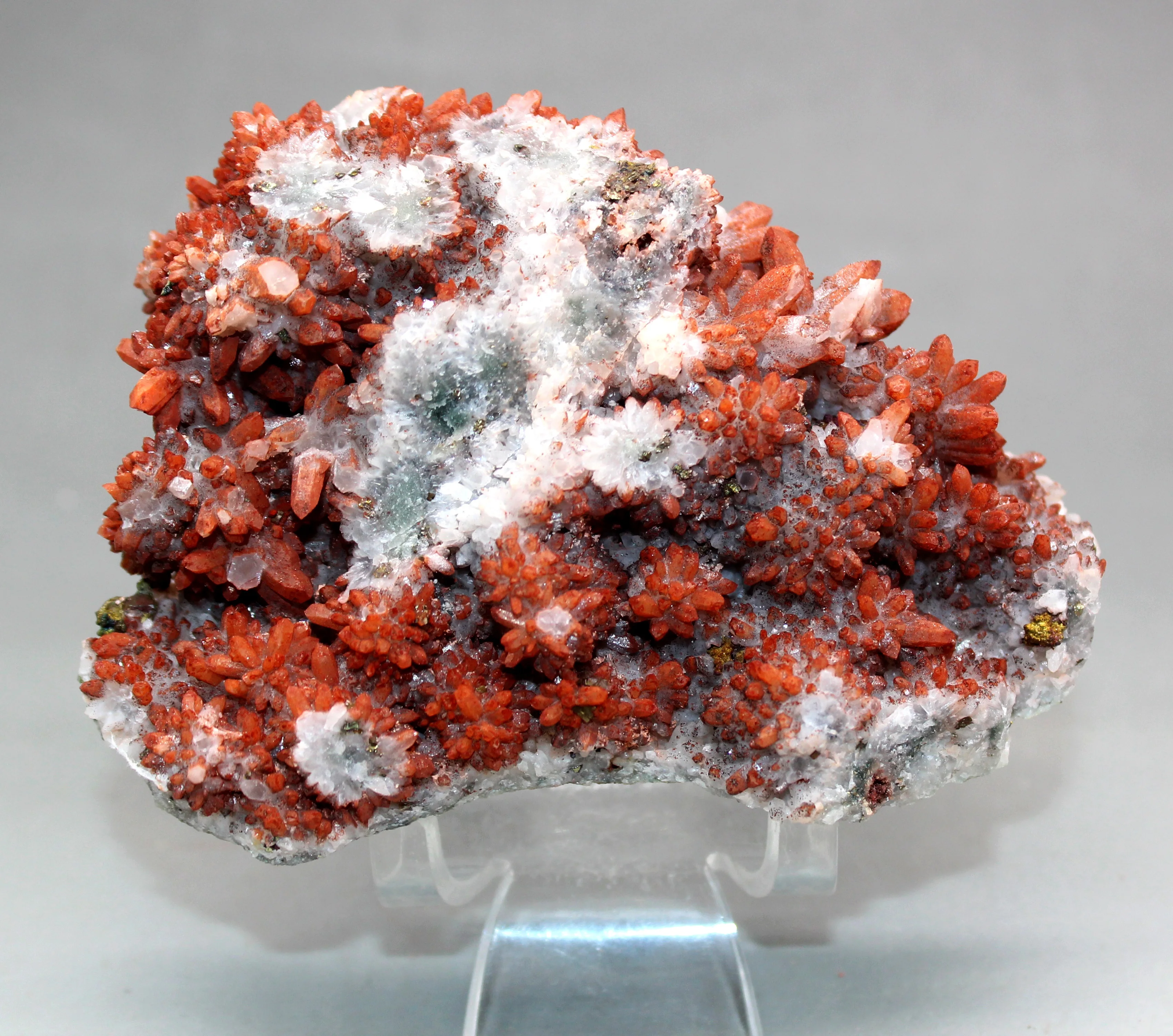 240 г натуральные красные кристаллические кластеры, минеральные образцы камней и кристаллов, целебные кристаллы, кварцевые драгоценные камни