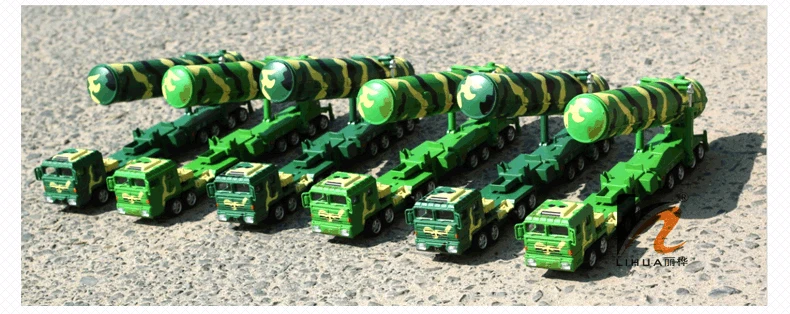 Cadeve производится 1: 64 DongFeng 31A Intercontinental баллистическими выбросов Сплав Военная Униформа колесница модель игрушки