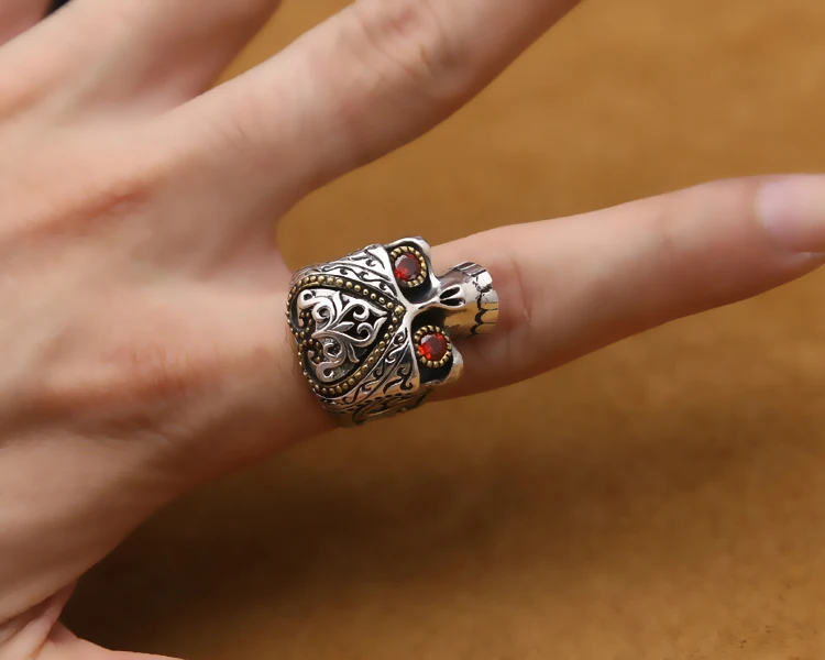 S925 Стерлинговое Серебро модное Ювелирное кольцо с красным цирконием череп тайское серебряное кольцо