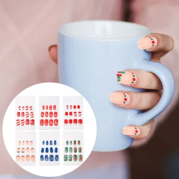 

72Pcs Exquisite Holiday Adorable Christmas Party False Nails Nail Tip Manicure Nail Wrap