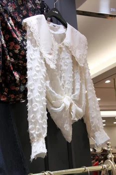 

2020 Spring and Autumn New Korean Fashion Fringe Splicing Lace Peter Pan Collar Long Sleeve Button Up Shirt Women White Blouse