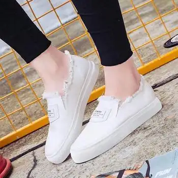 

Men Running Shoes Outdoor Footwear Breathable Lightweight Athletic Walking Platform Gym Sneaker Tennis Feminino