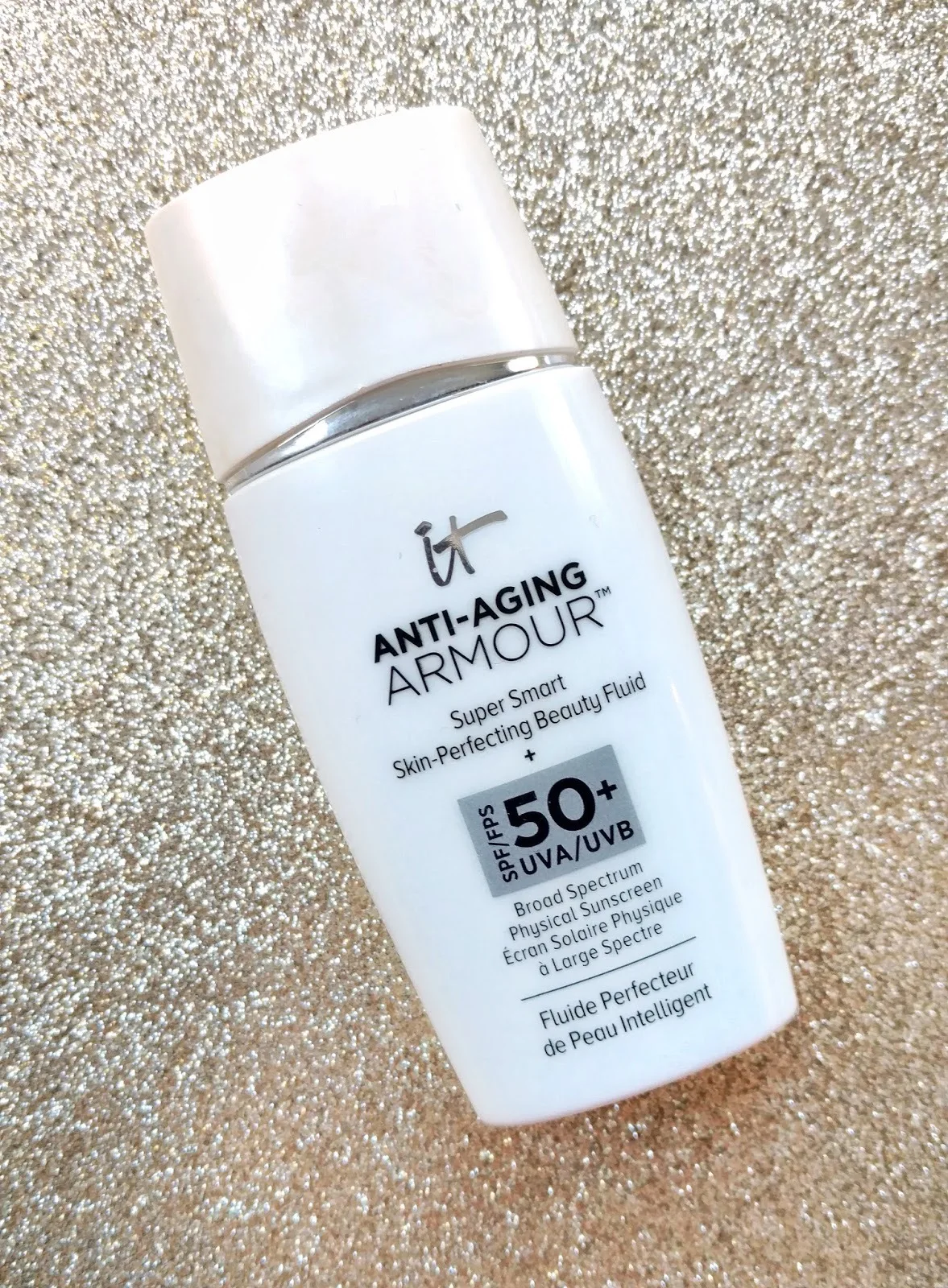 

It Cosmetics Anti-Aging Armour Tinted Sunscreen SPF 50+ Super Smart Skin-Perfecting Beauty Fluid Foundation Primer