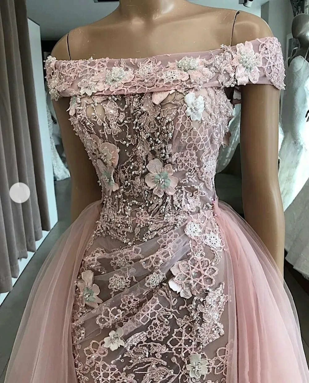 HTB1uduitTlYBeNjSszcq6zwhFXaA