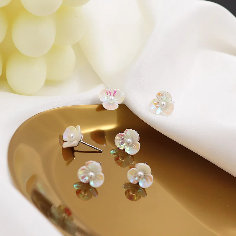 

Simulated Pearl Colorful Shell Flower Small Stud Earrings For Women Girls 2020 New Jewelry Korean Chic Pendientes Wholesale
