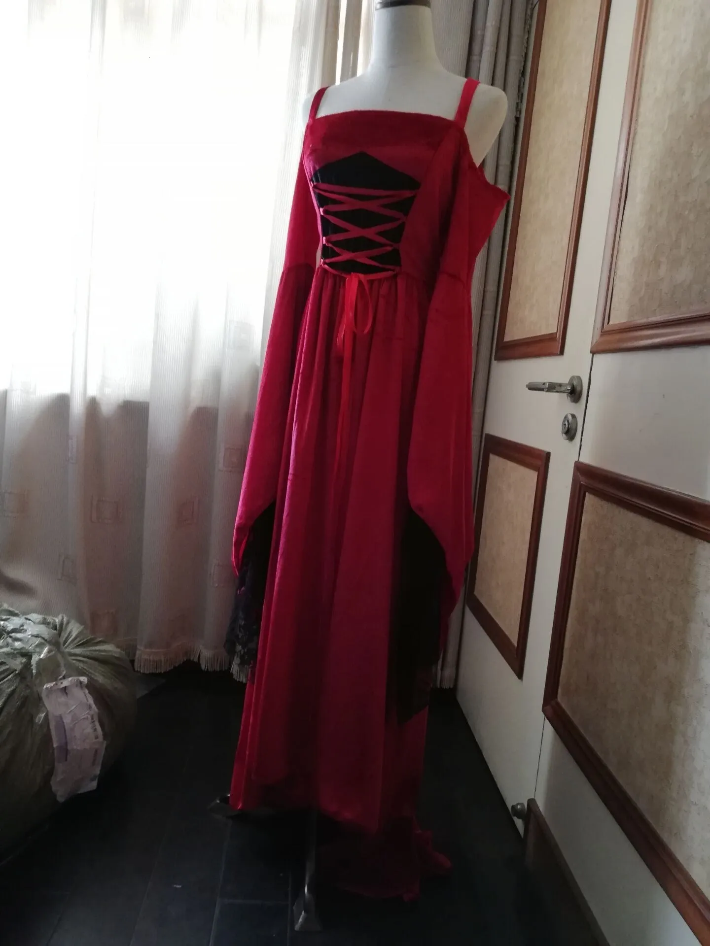 aeProduct.getSubject()