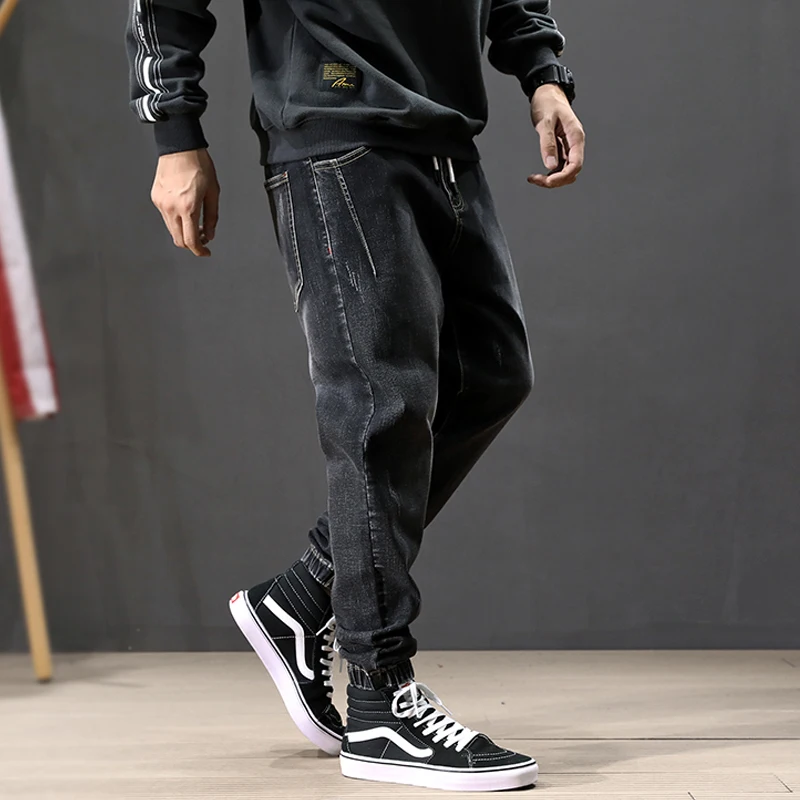 Японская мода, мужские джинсы, свободный крой, черные, серые, сшитые, дизайнерские, шаровары, брюки карго, большие размеры 28-42, хип-хоп, мужские джинсы для бега - Цвет: Black Gray