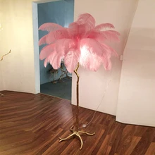 Европейский роскошный золотой торшер с перьями, медный, латунный, резиновый, скандинавский, стоячий светильник для спальни, виллы, трипот, декор для отеля, внутреннее освещение