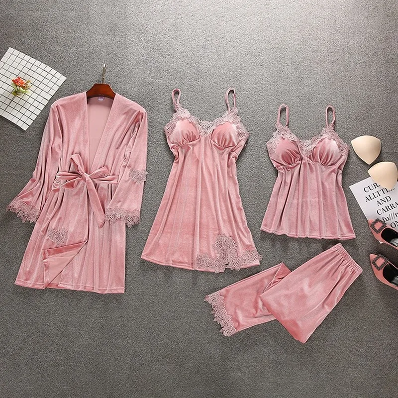 

QWEEK Winter Velvet Thick Warm Women Pajamas 4-piece Sexy Lace Spaghetti Strap Pyjamas Women with Chest Pads 2019 New Sleepwear