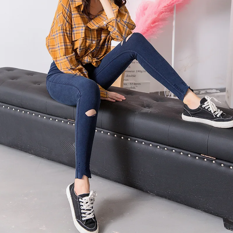 9241940897_975650833