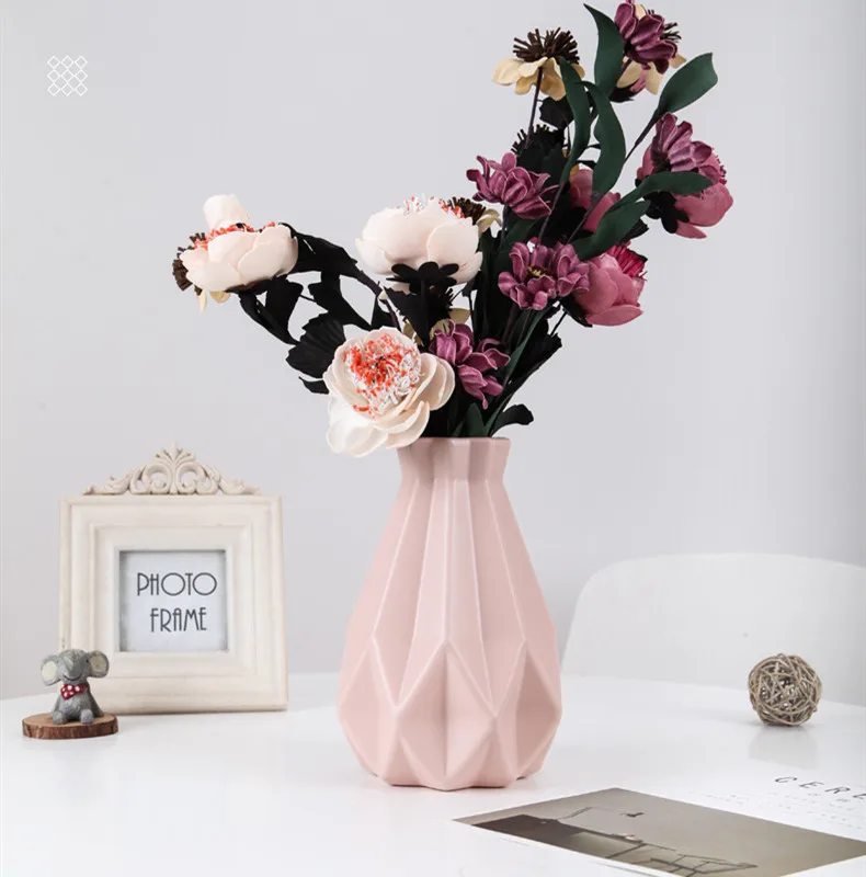 

Flower Vase Decoration Home Plastic Vase White Imitation Ceramic Flower Pot Flower Basket Nordic Decoration Vases for Flowers