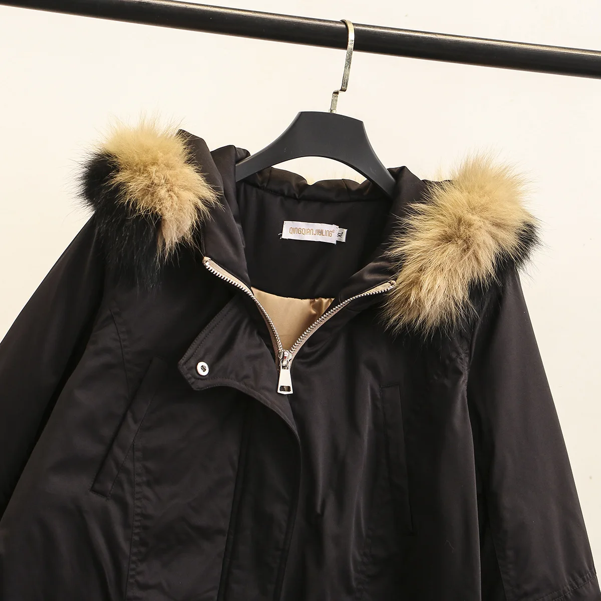 

2018 Winter New Style Korean-style Contrast Color Large Fur Collar Waist Hugging Slimming down Feather Cotton-padded Jacket Wome