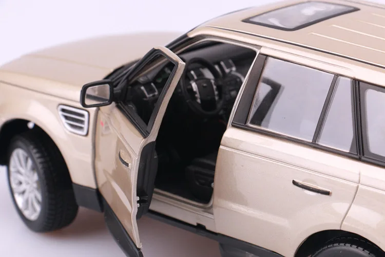 Maisto 1: 18 Модель брелок для автомобильных ключей, модель landtiger Ровер верблюд спортивная версия статическая модель автомобиля коллекция подарков