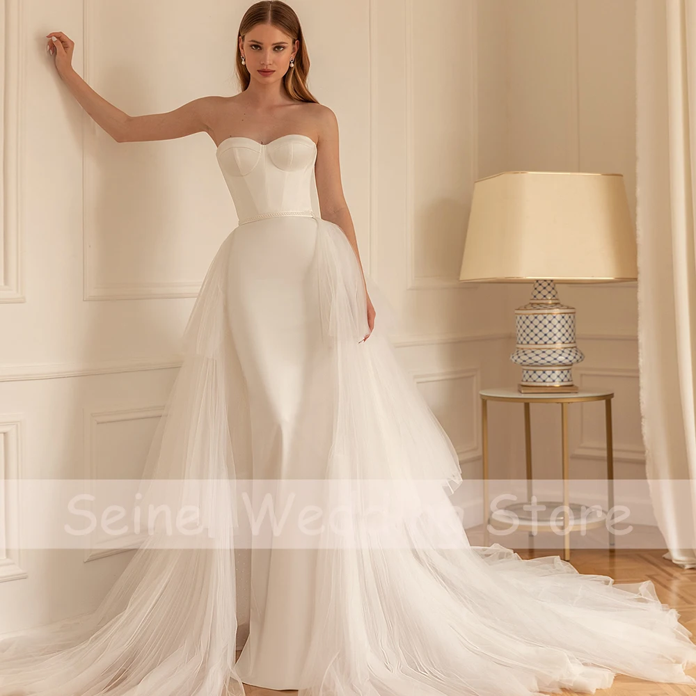 Рисунок 4 - Женское атласное платье с юбкой-годе