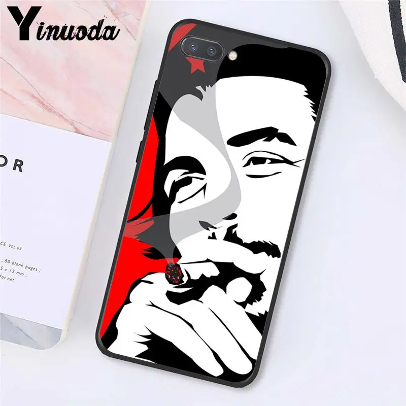 che guevara Smoking Guevara Cigar leader   