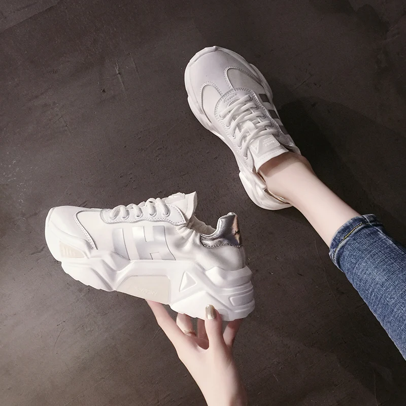 White Silver Женские кроссовки; Новинка года; модная женская спортивная обувь на толстой высокой платформе; повседневная обувь для тенниса; женская брендовая обувь из сетчатого материала - Цвет: White Silver