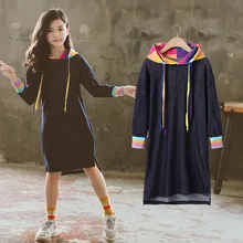 Синие джинсовые длинные футболки; платья для маленьких девочек; осеннее платье с капюшоном и длинными рукавами; детская одежда; Повседневные детские платья;