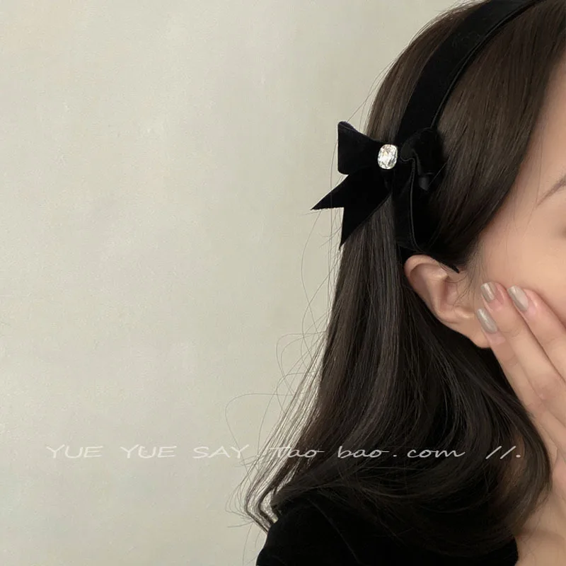 Super beautiful black velvet bow rhinestone temperament hair