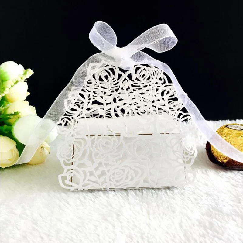 50/100/200pcs Groom Bride Carriage Candy Boxes Wedding Party Favor Gift Decor 